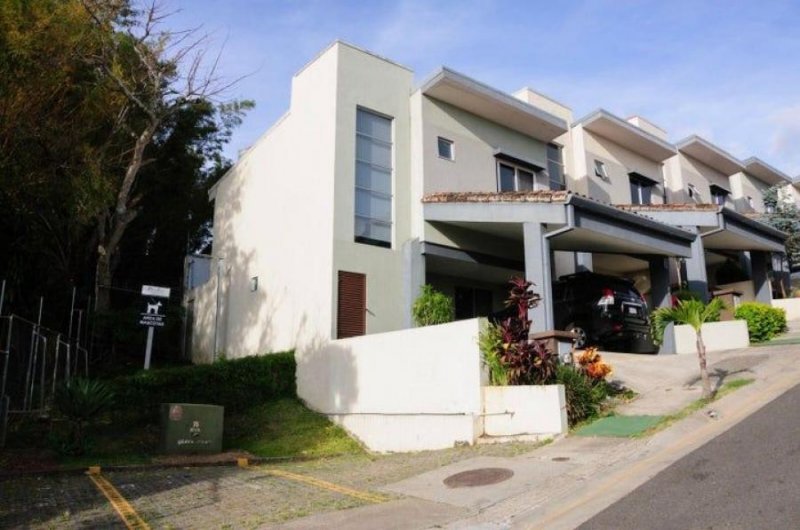 Foto Casa en Venta en Heredia, Heredia - U$D 190.000 - CAV95536 - BienesOnLine