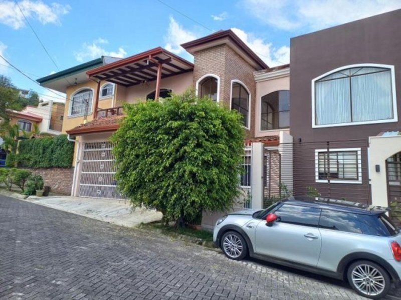 Foto Casa en Venta en La Unión, Cartago - U$D 219.000 - CAV60943 - BienesOnLine