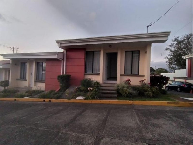 Foto Casa en Venta en Montes de Oca, San José - ¢ 68.000.000 - CAV58034 - BienesOnLine