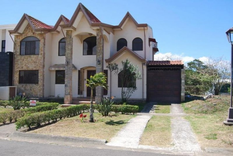 Foto Casa en Venta en llanos de Santa Lucia, Paraíso, Cartago - ¢ 177.000.000 - CAV44751 - BienesOnLine