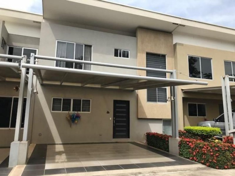 Foto Casa en Venta en Pozos, Santa Ana, San José - U$D 255.000 - CAV38677 - BienesOnLine