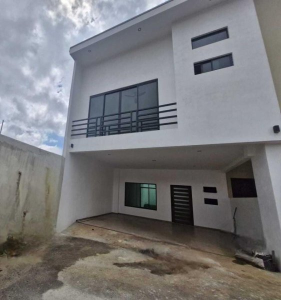 Foto Casa en Venta en San Rafael, Heredia - U$D 145.000 - CAV110979 - BienesOnLine