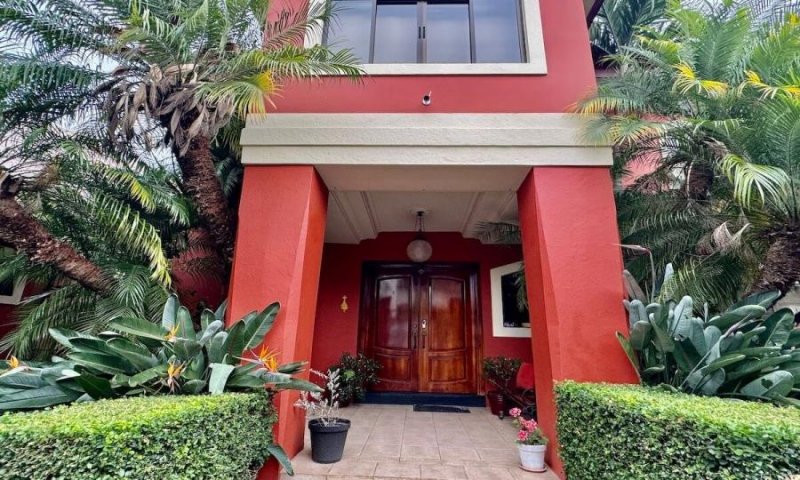 Foto Casa en Venta en Curridabat, San José - U$D 550.000 - CAV112995 - BienesOnLine