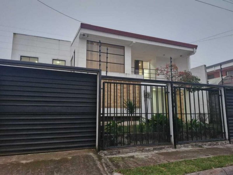 Casa en Venta en  Santo Domingo, Heredia