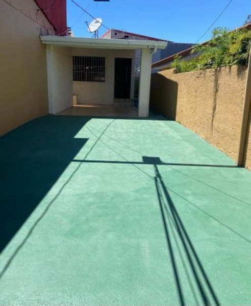 Foto Casa en Venta en Santa Ana, San José - U$D 106.500 - CAV40115 - BienesOnLine