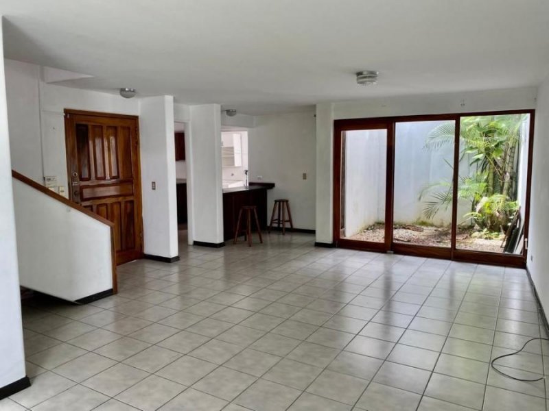 Foto Casa en Venta en Rohrmoser, Pavas, San José - U$D 240.000 - CAV95199 - BienesOnLine