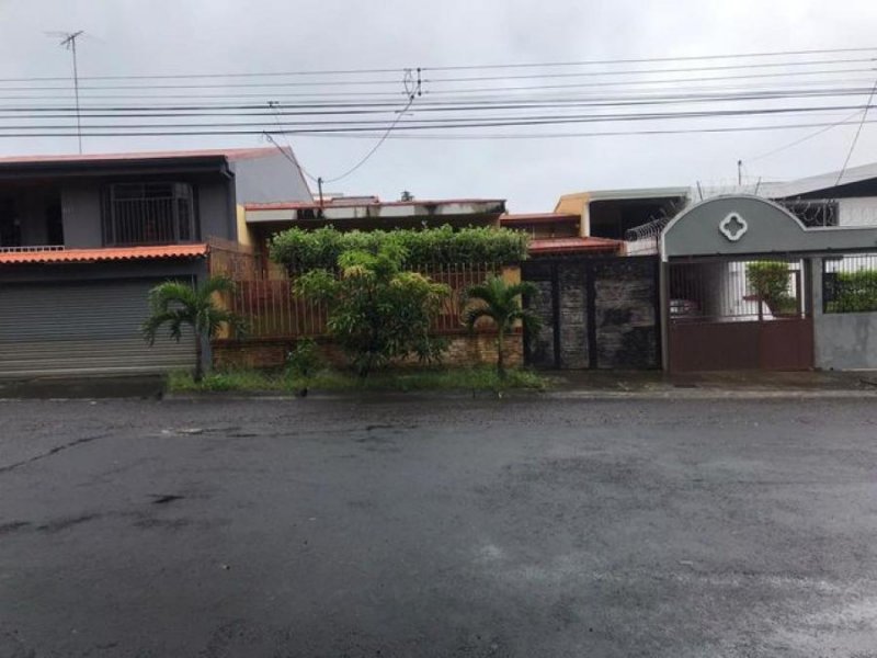 Foto Casa en Venta en Rohrmoser, Pavas, San José - U$D 140.000 - CAV34834 - BienesOnLine