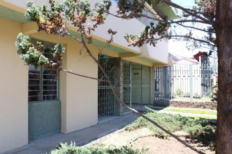 Foto Casa en Venta en Sabana, San José, San José - U$D 550.000 - CAV38539 - BienesOnLine