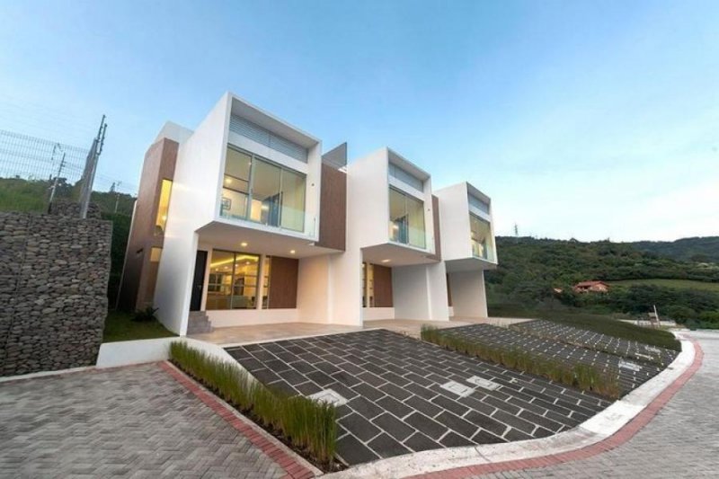 Foto Casa en Venta en San Antonio, Escazú, San José - U$D 289.000 - CAV35945 - BienesOnLine