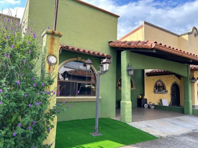 Foto Casa en Venta en San Francisco, Heredia - U$D 162.000 - CAV73084 - BienesOnLine