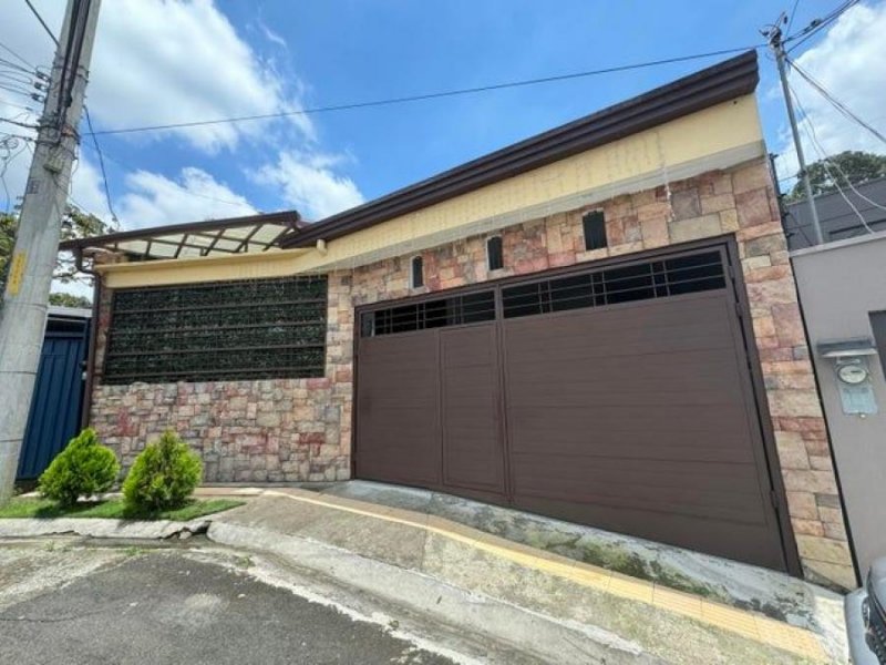 Casa en Venta en  San Isidro, Alajuela