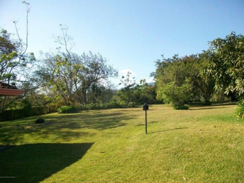 Foto Casa en Venta en San Isidro, Heredia - U$D 1.200.000 - CAV76951 - BienesOnLine