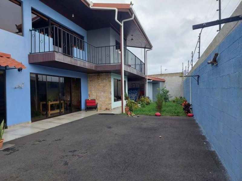 Casa en Venta en  San Isidro, Heredia