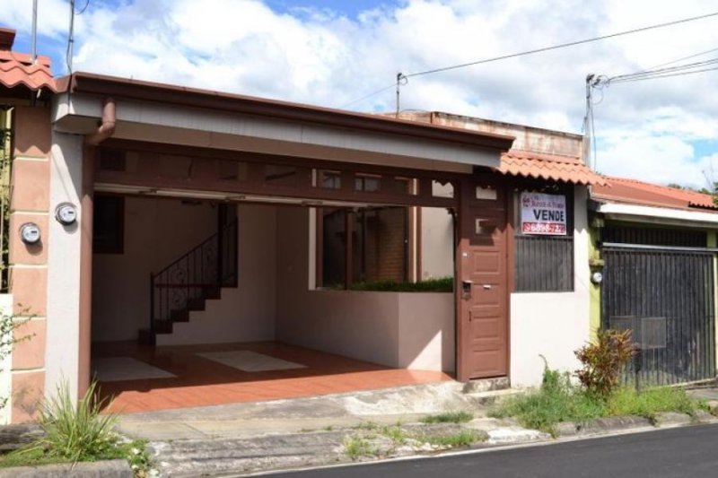 Foto Casa en Venta en Heredia, Heredia - U$D 105.000 - CAV46972 - BienesOnLine