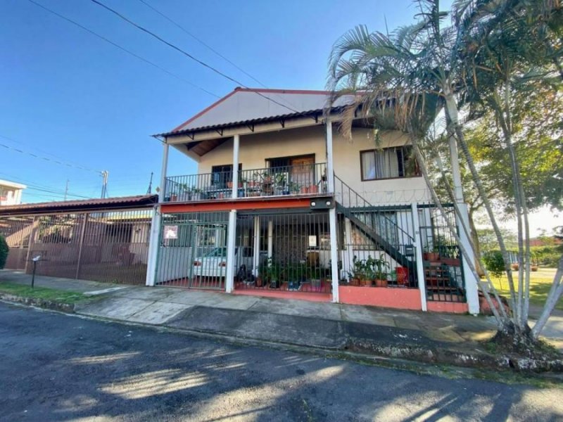 Foto Casa en Venta en Montes de Oca, San José - U$D 275.000 - CAV87604 - BienesOnLine