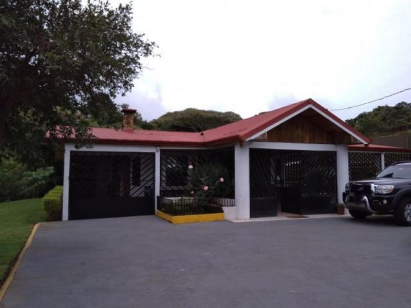 Foto Casa en Venta en Calle Hernández, San Rafael, Heredia - U$D 220.000 - CAV41866 - BienesOnLine