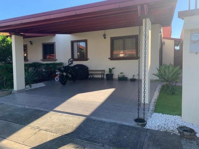 Venta de casa en San Rafael de Heredia PBR