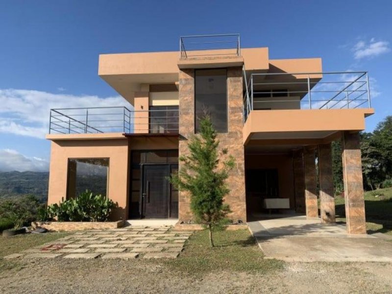 Casa en Venta en  San Ramón, Alajuela