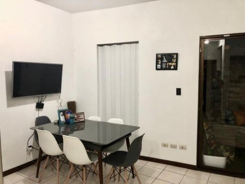 Foto Casa en Venta en San Sebastián, San Sebastián, San José - U$D 105.000 - CAV34490 - BienesOnLine