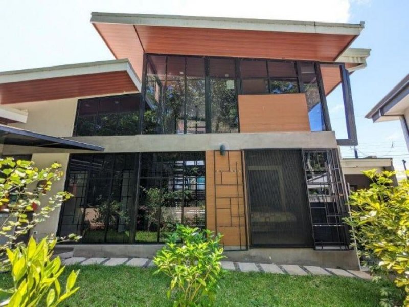 Foto Casa en Venta en Santo Domingo, Heredia - U$D 239.000 - CAV76313 - BienesOnLine