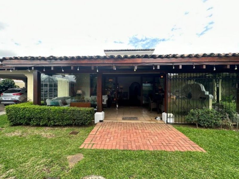 Casa en Venta en  Santo Domingo, Heredia