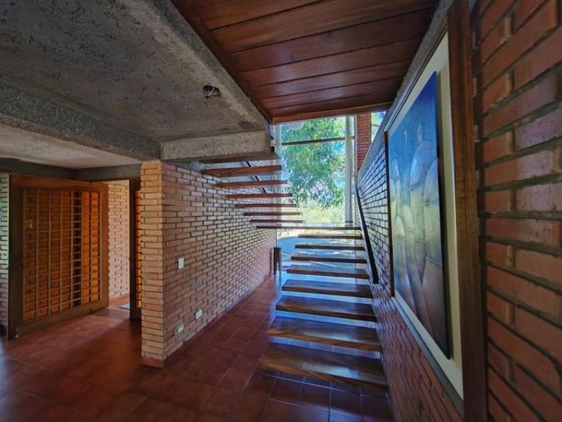 Casa en Venta en  Santo Tomás, Heredia