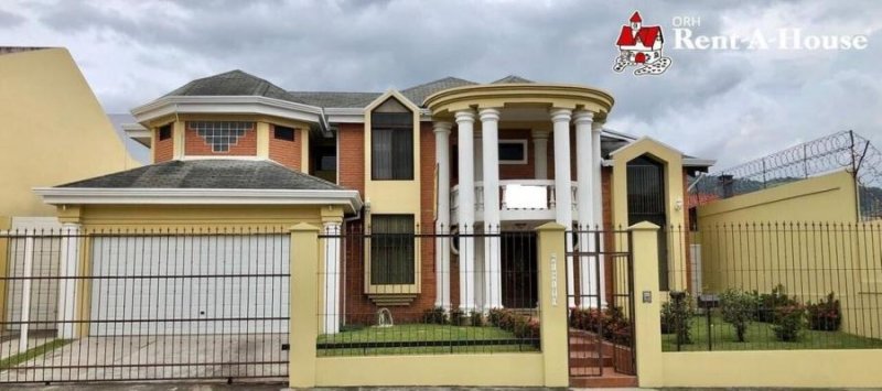 Foto Casa en Venta en Escazú, San José - U$D 550.000 - CAV60832 - BienesOnLine