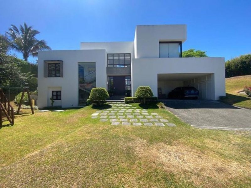 Foto Casa en Venta en Santa Ana, San José - U$D 1.200.000 - CAV57915 - BienesOnLine