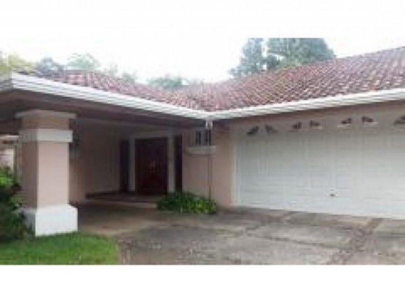 Foto Casa en Venta en Escazú, San José - U$D 750.000 - CAV89984 - BienesOnLine