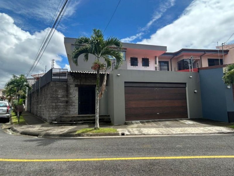 Foto Casa en Venta en Heredia, Heredia - U$D 249.000 - CAV111864 - BienesOnLine