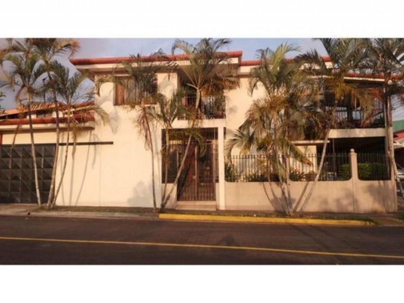 Foto Casa en Venta en San Francisco, Heredia - ¢ 135.000.000 - CAV63980 - BienesOnLine