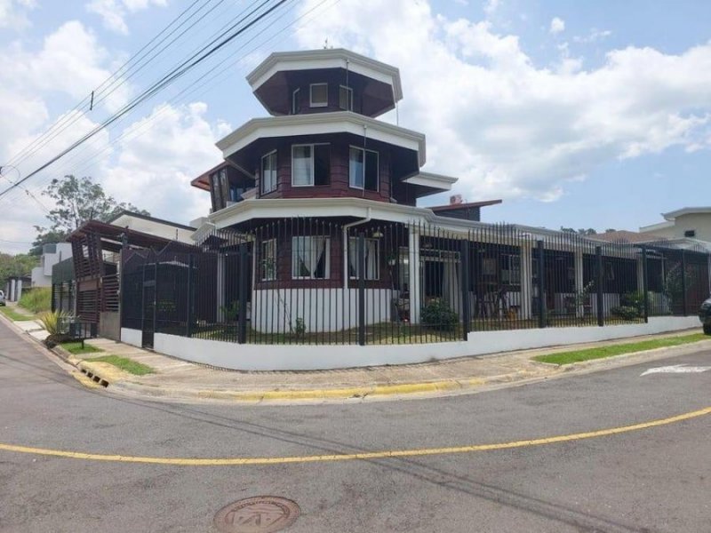 Casa en Venta en  San Joaquín, Heredia