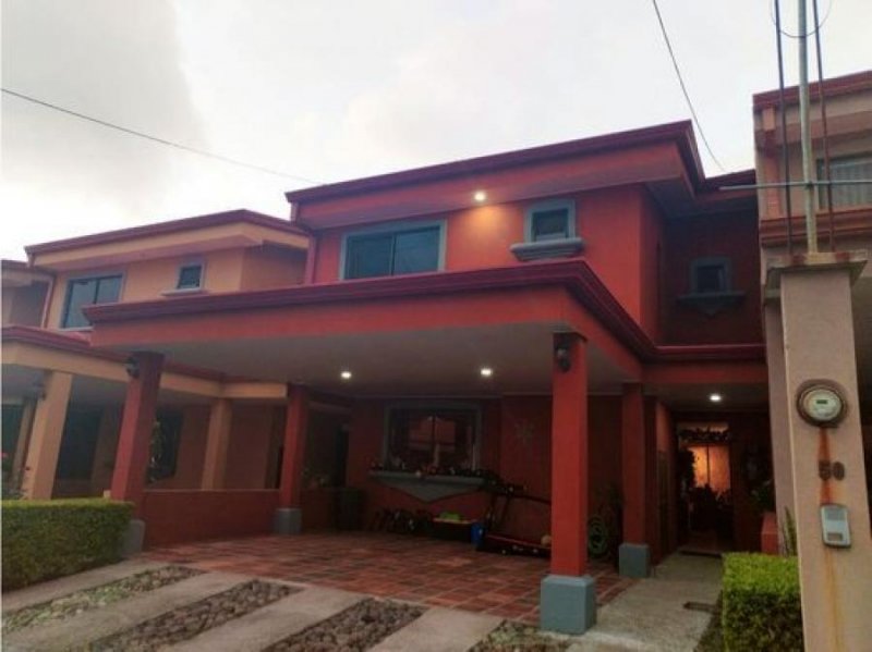 Casa en Venta en  Sabanilla, San José