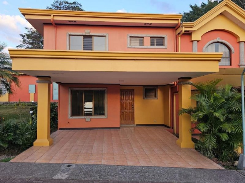 VENTA DE CASA, SAN JOSE, SABANILLA, CONDOMINIO VERANDA 