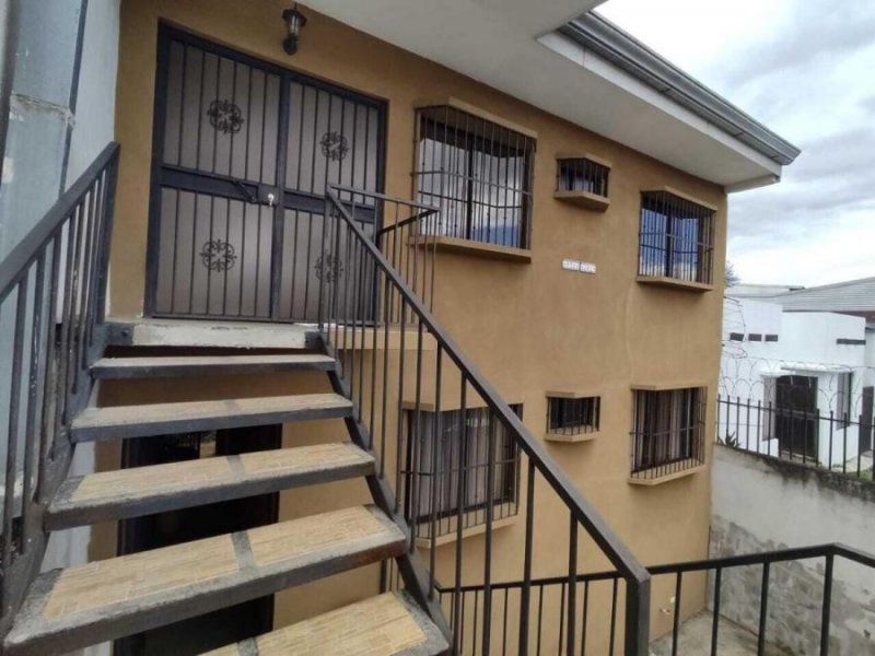 Venta de Edificio en Zapote, San José RAH #221018