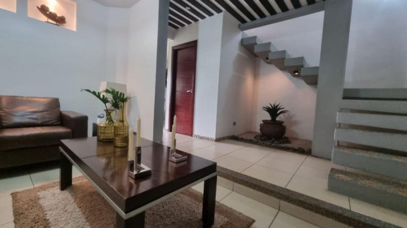 Foto Casa en Venta en Alajuela centro, Alajuela, Alajuela - U$D 175.000 - CAV77024 - BienesOnLine