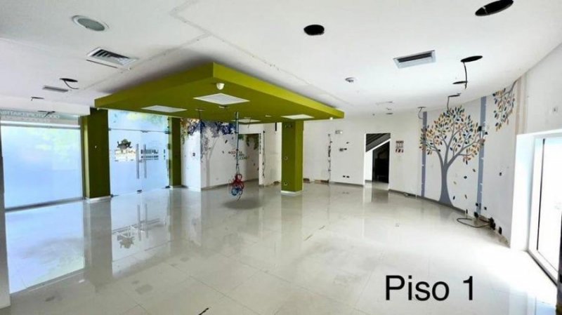 Foto Comercio en Venta en Santa Ana, San José - U$D 780.000 - CMV105952 - BienesOnLine