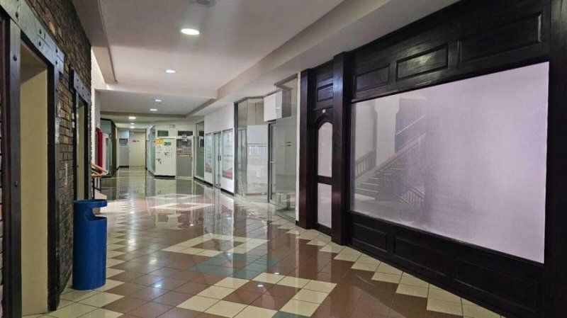 VENTA DE LOCAL COMERCIAL SAN PEDRO PBR