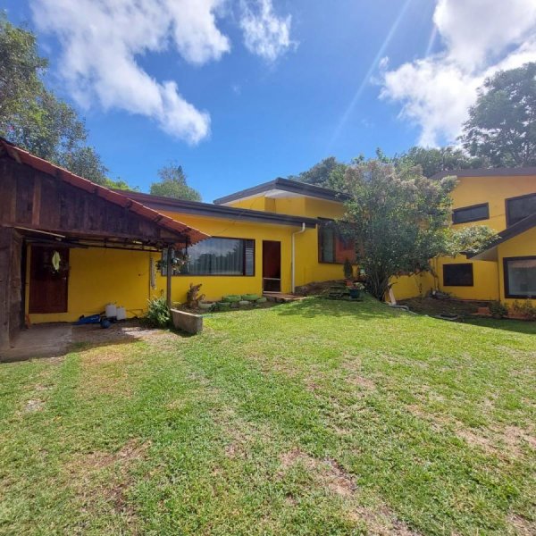 Venta de Propiedad en Los Angeles de San rafael casa y terreno