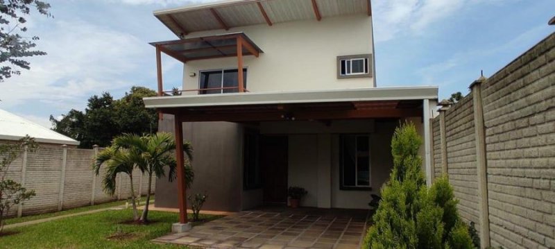 Venta Hermosa Casa en Sarchi