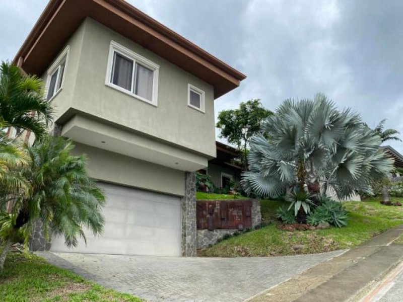 Foto Casa en Venta en Ciudad Colón, Mora, San José - U$D 750.000 - CAV25439 - BienesOnLine