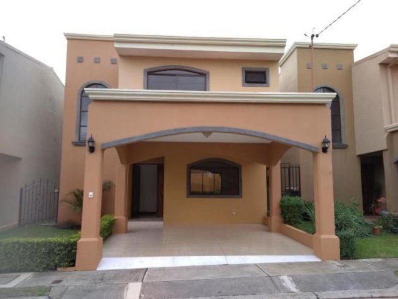 Foto Casa en Venta en San Francisco, Heredia, Heredia - U$D 170.000 - CAV25051 - BienesOnLine