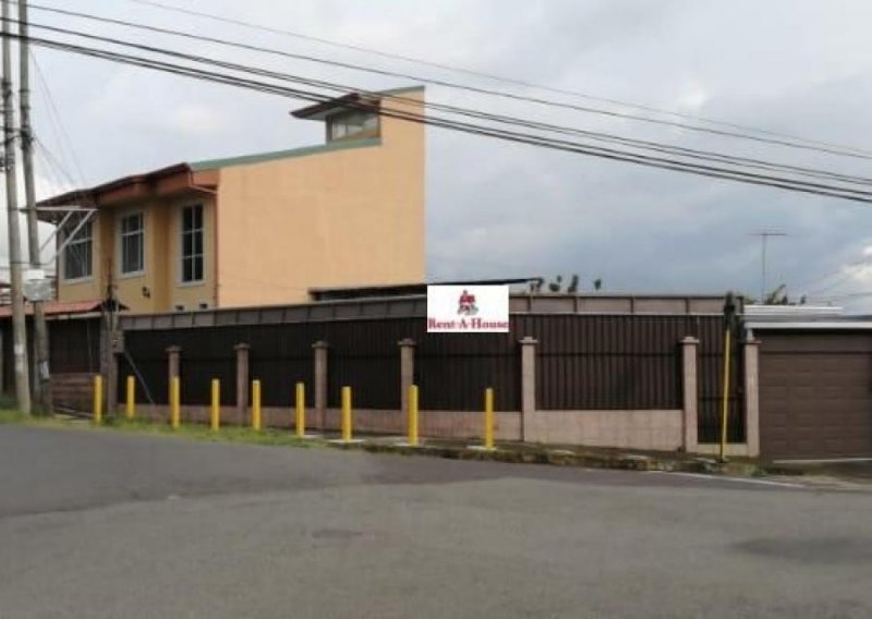 Foto Casa en Venta en San Isidro, San Isidro, Heredia - ¢ 89.000.000 - CAV20117 - BienesOnLine