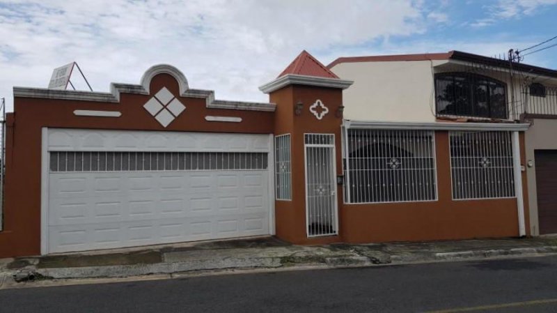 Foto Casa en Venta en San Francisco, Heredia, Heredia - ¢ 86.000.000 - CAV25060 - BienesOnLine